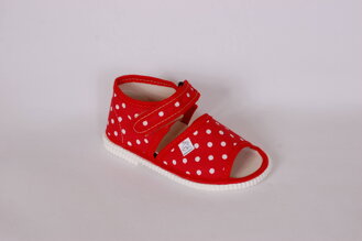 Textilné sandálky s otvorenou špicou a zapínaním na suchý zips - červené s bodkami